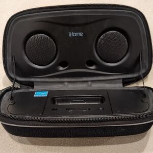 iHome Portable Speaker Dock in Black-iP37. Works Well!